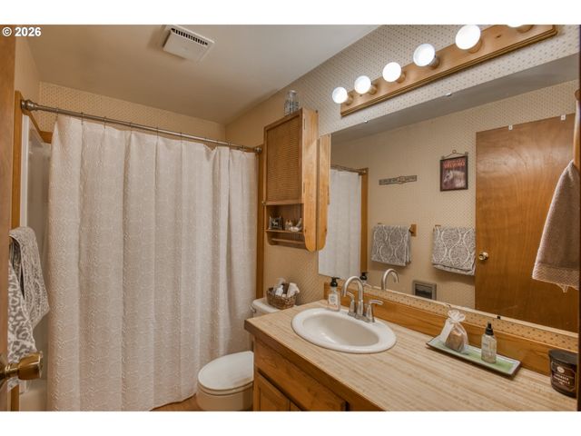 16493 Ne MAJOR Ln, Yamhill, OR 97148