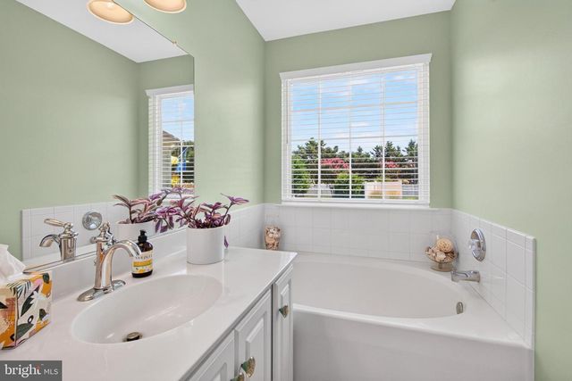 34766 LAUREN DR, Rehoboth Beach, DE 19971