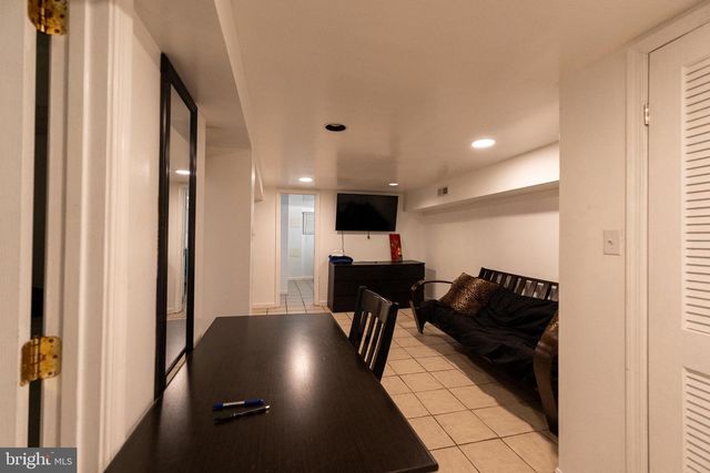 4705 8TH ST NW, Washington, DC 20011