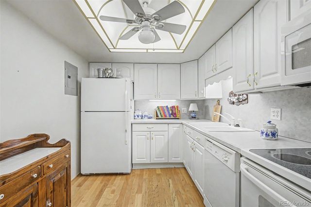13601 E Marina Drive 101, Aurora, CO 80014