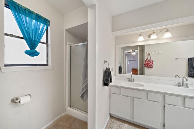 6122 Gallant Forest Drive, Houston, TX 77088