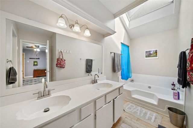 6122 Gallant Forest Drive, Houston, TX 77088