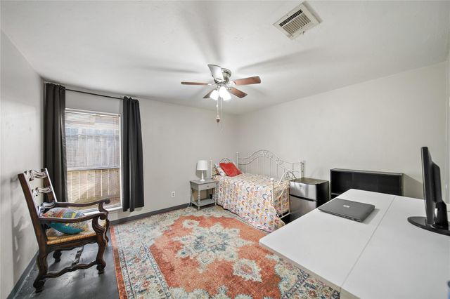 6122 Gallant Forest Drive, Houston, TX 77088