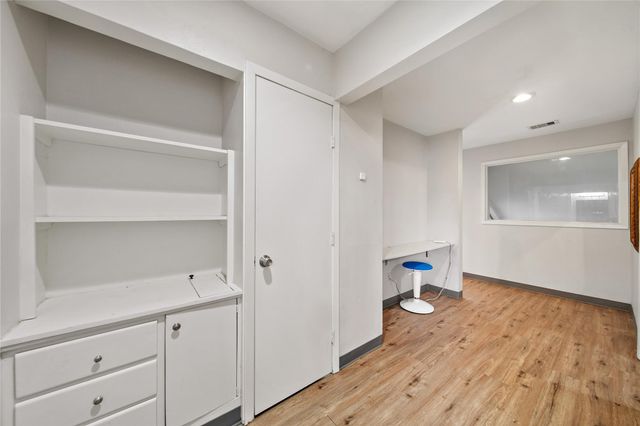 6122 Gallant Forest Drive, Houston, TX 77088