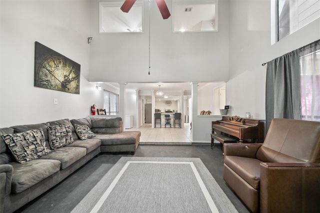 6122 Gallant Forest Drive, Houston, TX 77088