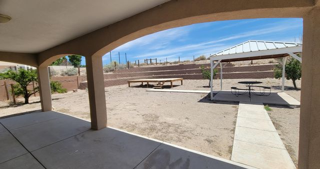 1504 12th Street SE, Rio Rancho, NM 87124