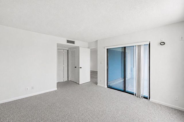 2322 S Cypress Bend Drive 311, Pompano Beach, FL 33069