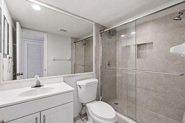 2322 S Cypress Bend Drive 311, Pompano Beach, FL 33069