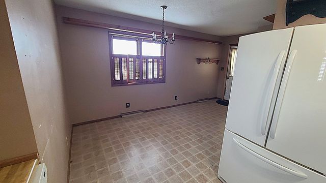 603 S Dixon Avenue, Dixon, IL 61021