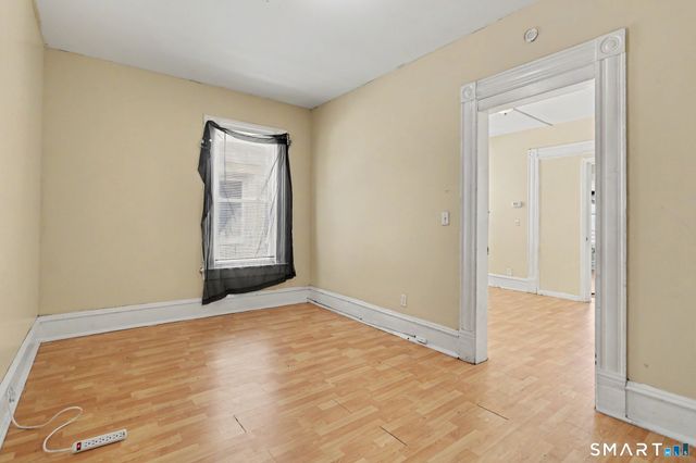 137 Sherwood Avenue, Bridgeport, CT 06605