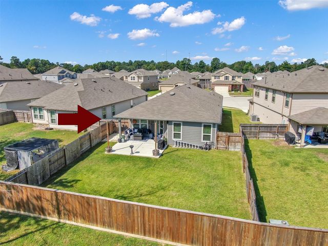 614 Coyote Canyon Court, Magnolia, TX 77354