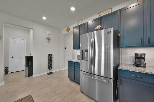 614 Coyote Canyon Court, Magnolia, TX 77354