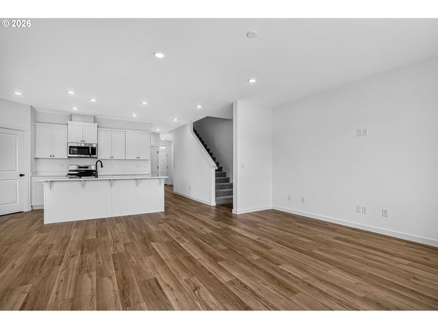 2327 Ash St, Woodland, WA 98674