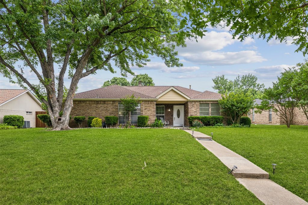 4533 Hartford Drive, Plano, TX 75093