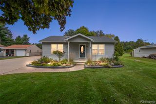 5078 Waldon Road, Clarkston, MI 48348