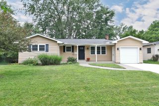 807 Franklin Court, Worthington, OH 43085