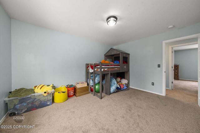 2668 N Gaunt Lane, Houston, AK 99694