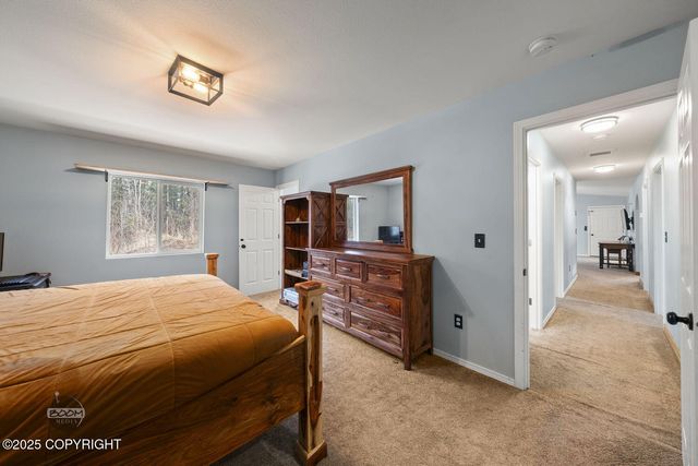 2668 N Gaunt Lane, Houston, AK 99694