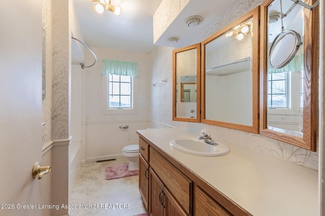 8259 N Meridian Road, Elsie, MI 48831