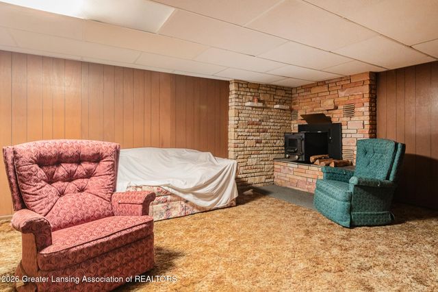 8259 N Meridian Road, Elsie, MI 48831