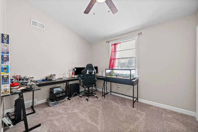 10 Jana Dr, Clarksville, TN 37042