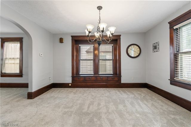 168 22nd Street NW, Barberton, OH 44203