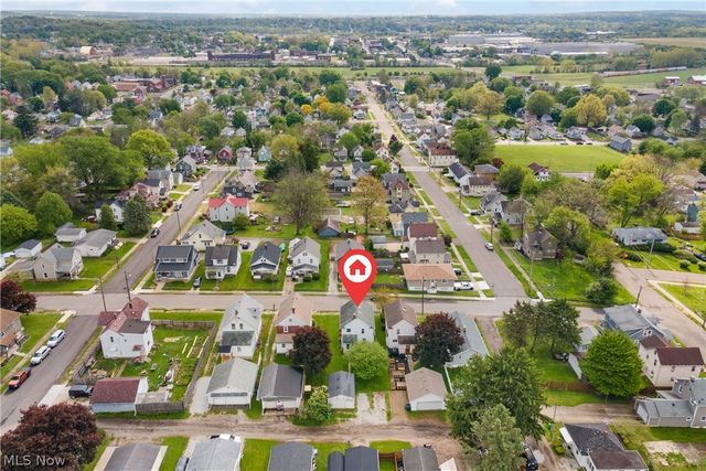 168 22nd Street NW, Barberton, OH 44203