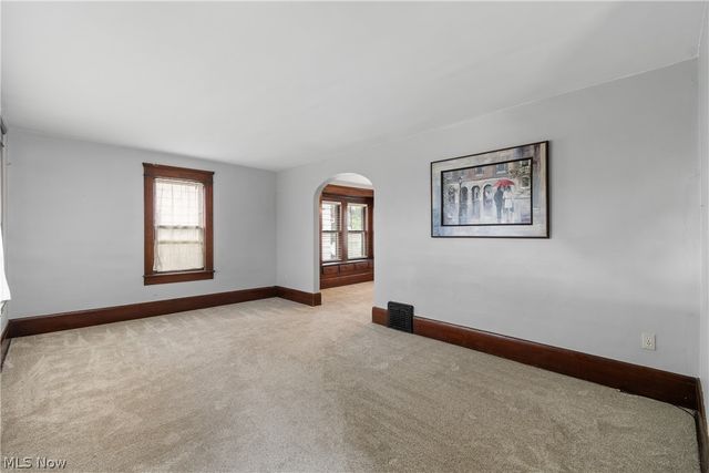 168 22nd Street NW, Barberton, OH 44203