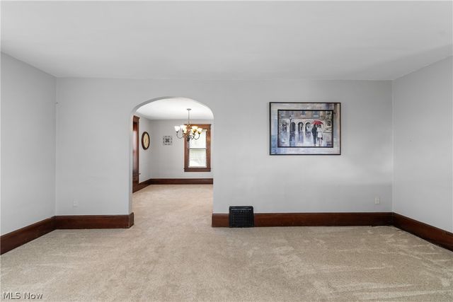 168 22nd Street NW, Barberton, OH 44203