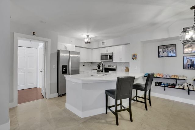3237 CLINT MOORE Road 103, Boca Raton, FL 33496