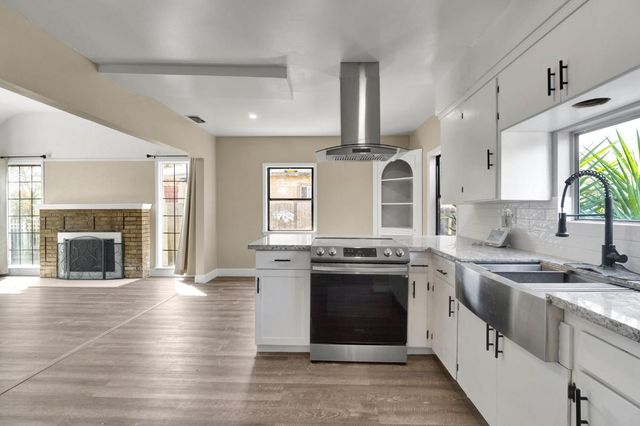 963 N Arthur Avenue, Fresno, CA 93728