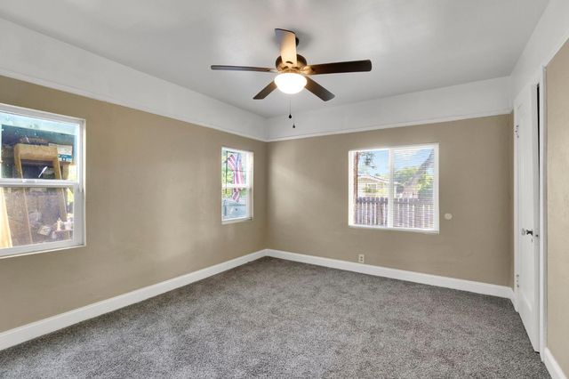 963 N Arthur Avenue, Fresno, CA 93728