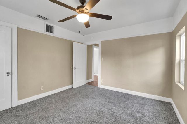 963 N Arthur Avenue, Fresno, CA 93728