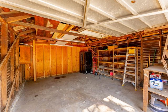 963 N Arthur Avenue, Fresno, CA 93728