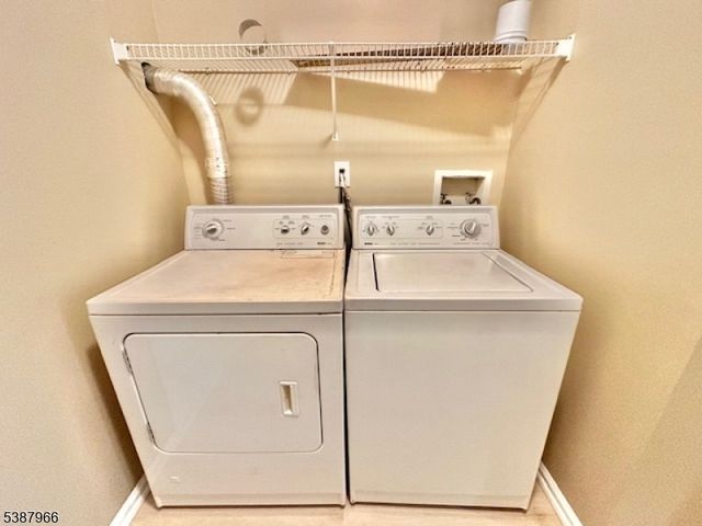 3 Mountain Laurel Rd, Marlboro Twp., NJ 07751