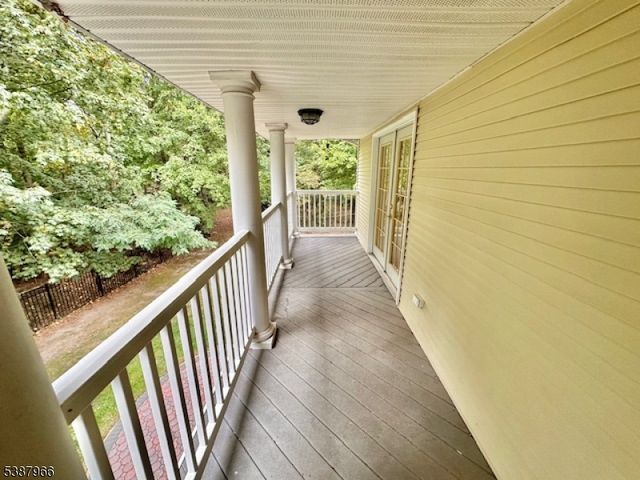 3 Mountain Laurel Rd, Marlboro Twp., NJ 07751