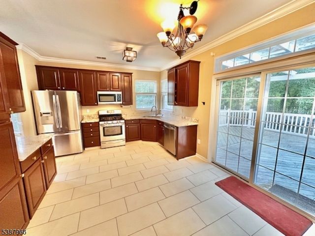 3 Mountain Laurel Rd, Marlboro Twp., NJ 07751