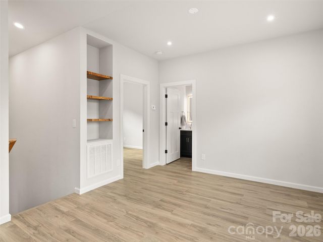 186 Travelers Point, Waynesville, NC 28785