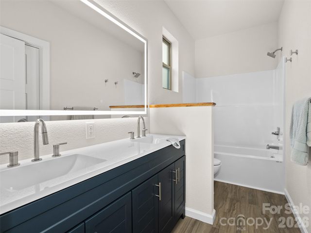 186 Travelers Point, Waynesville, NC 28785