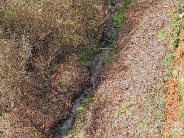 186 Travelers Point, Waynesville, NC 28785