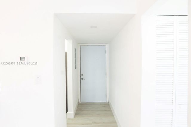 220 SW 9th Ave 306, Hallandale Beach, FL 33009