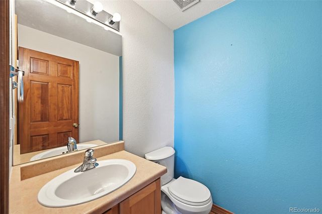 1428 S Dayton Circle, Aurora, CO 80247