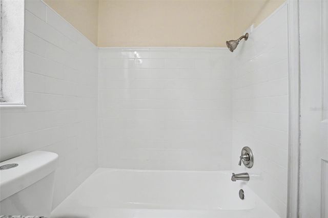 2425 19TH STREET S, St Petersburg, FL 33712