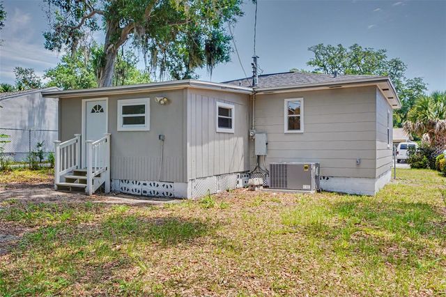 2425 19TH STREET S, St Petersburg, FL 33712