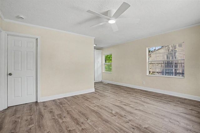 2425 19TH STREET S, St Petersburg, FL 33712