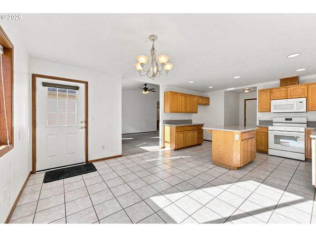3624 Ne 217TH Ave, Fairview, OR 97024