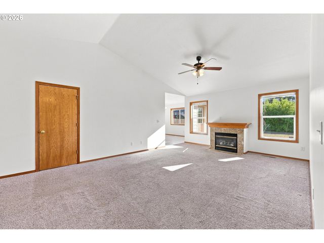 3624 Ne 217TH Ave, Fairview, OR 97024