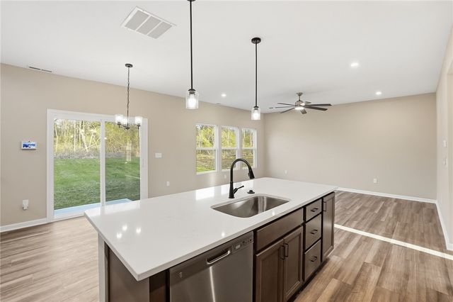 710 Deerhurst Drive, Vandalia, OH 45377