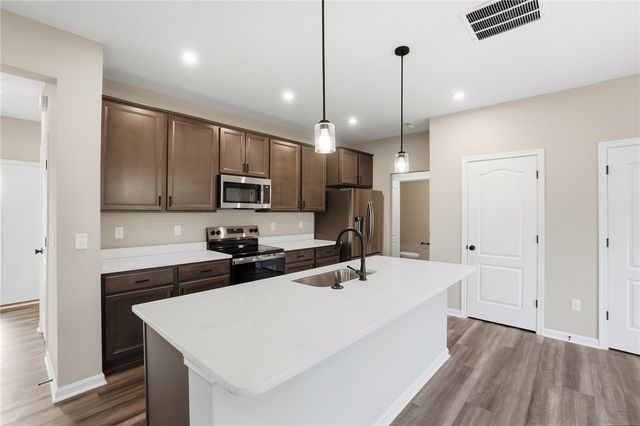 710 Deerhurst Drive, Vandalia, OH 45377