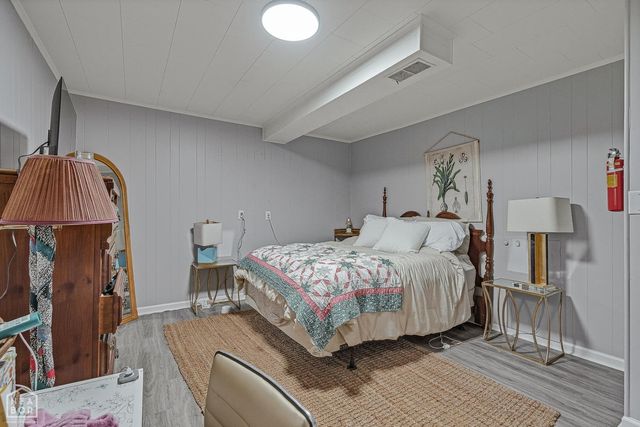 1509 Crestview Dr, Paragould, AR 72450